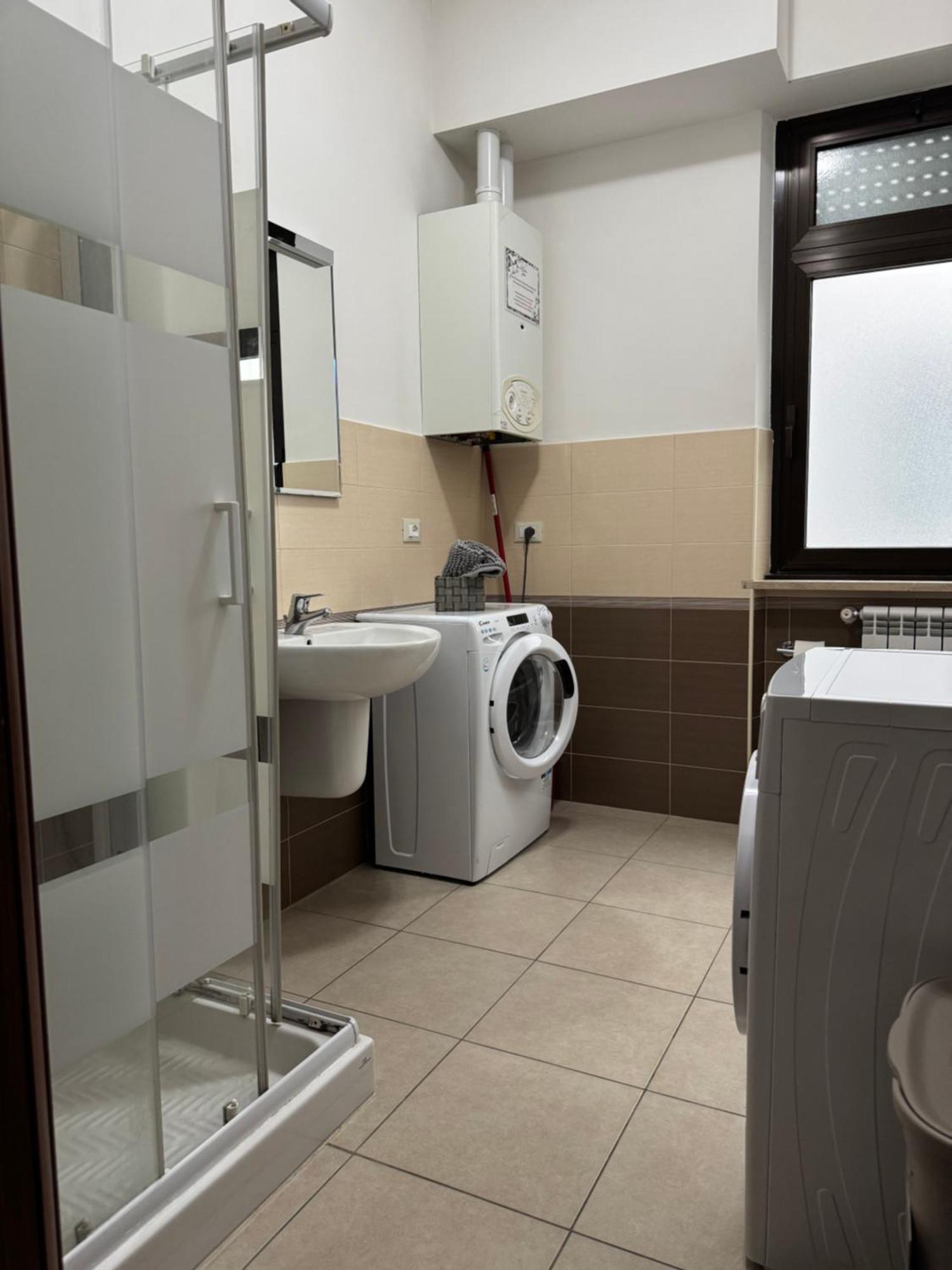 Casa Manthone - Luxrental Apartments Pescara Bagian luar foto
