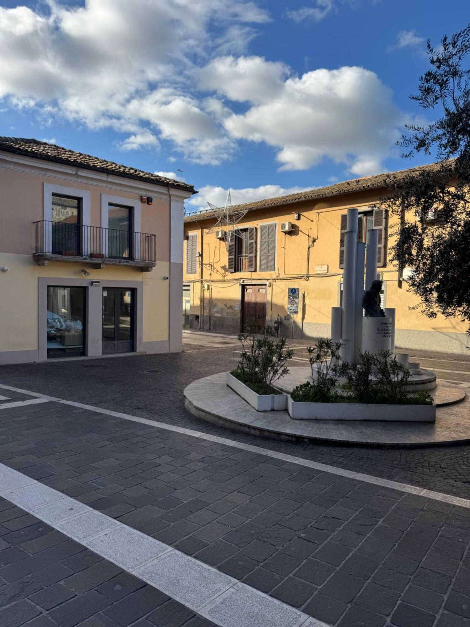 Casa Manthone - Luxrental Apartments Pescara Bagian luar foto